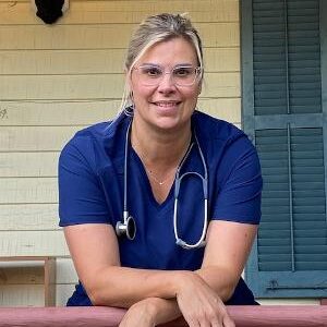 Dr. Kristen Miller, DMV